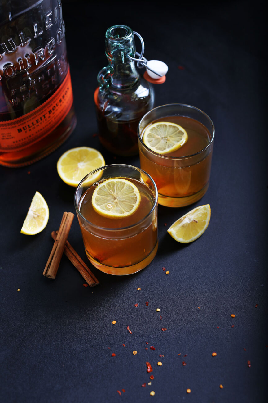 spiced cinnamon bourbon hot toddy_holiday cocktails